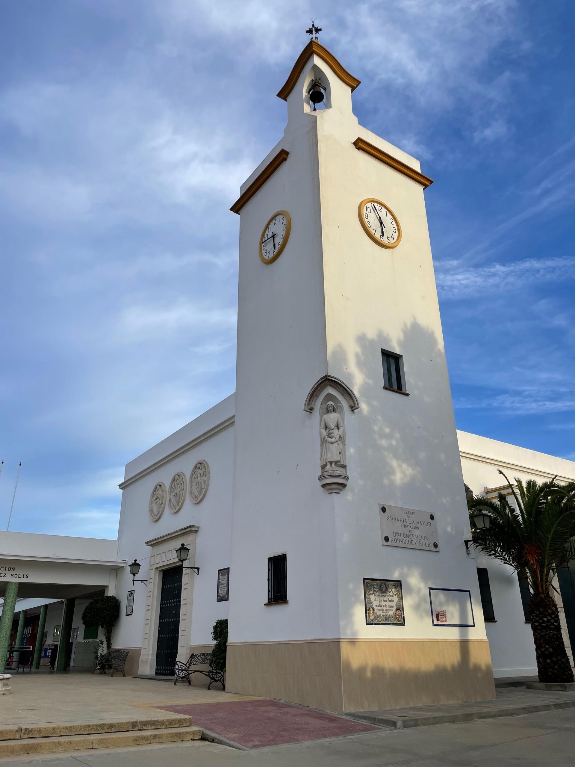 Colegio Santa María La Mayor 1