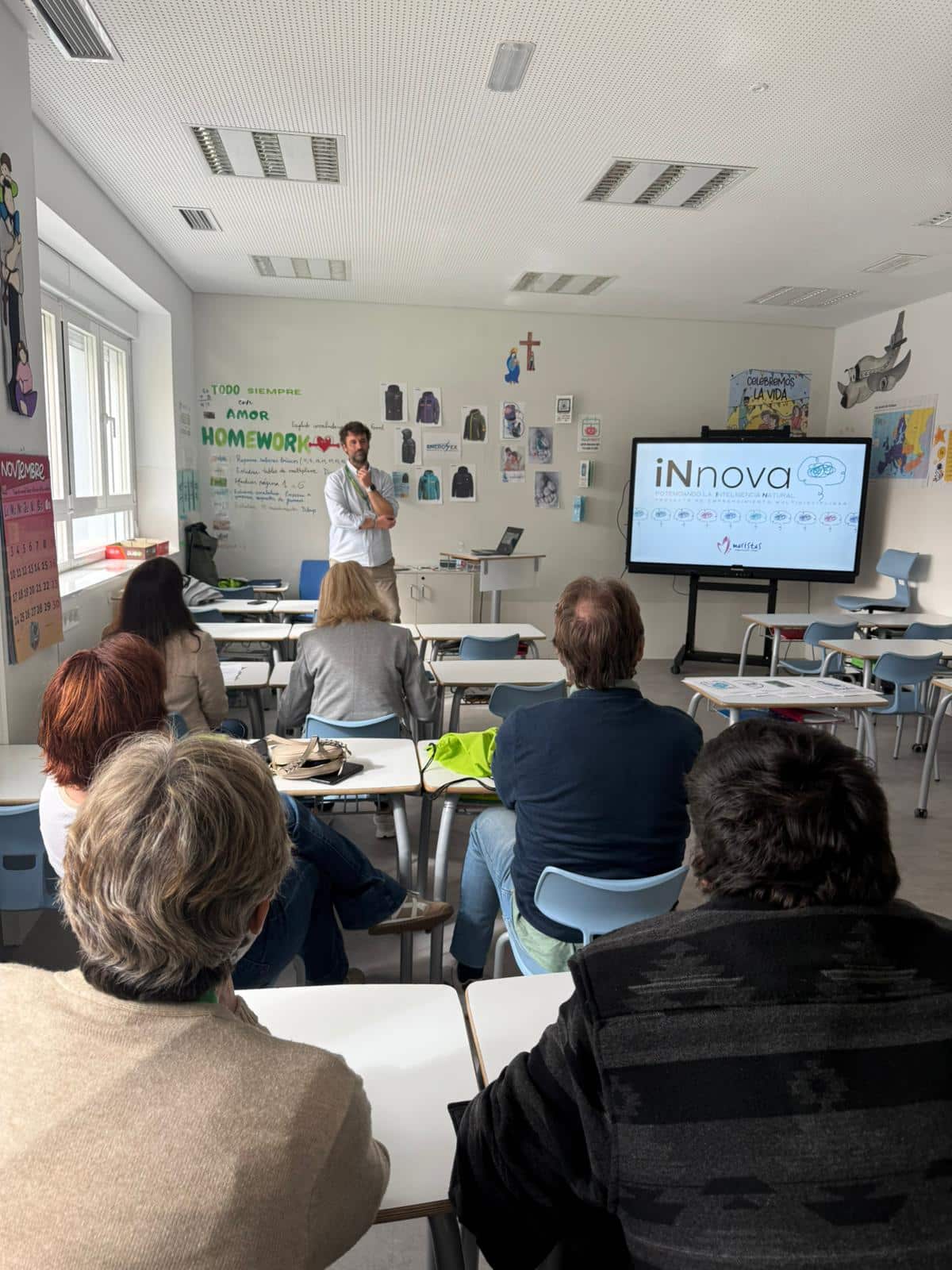 Docentes participando en las JEM 2025 en Granada